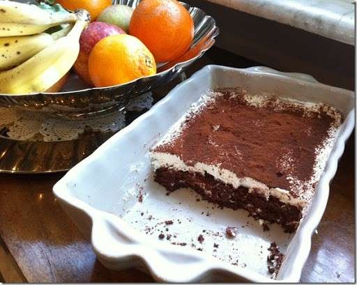 Torta pan di stelle con panna e cacao