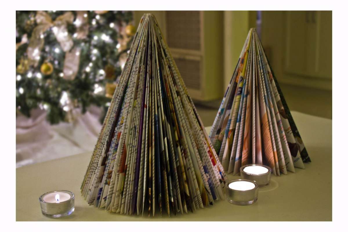 Albero Natale giornale