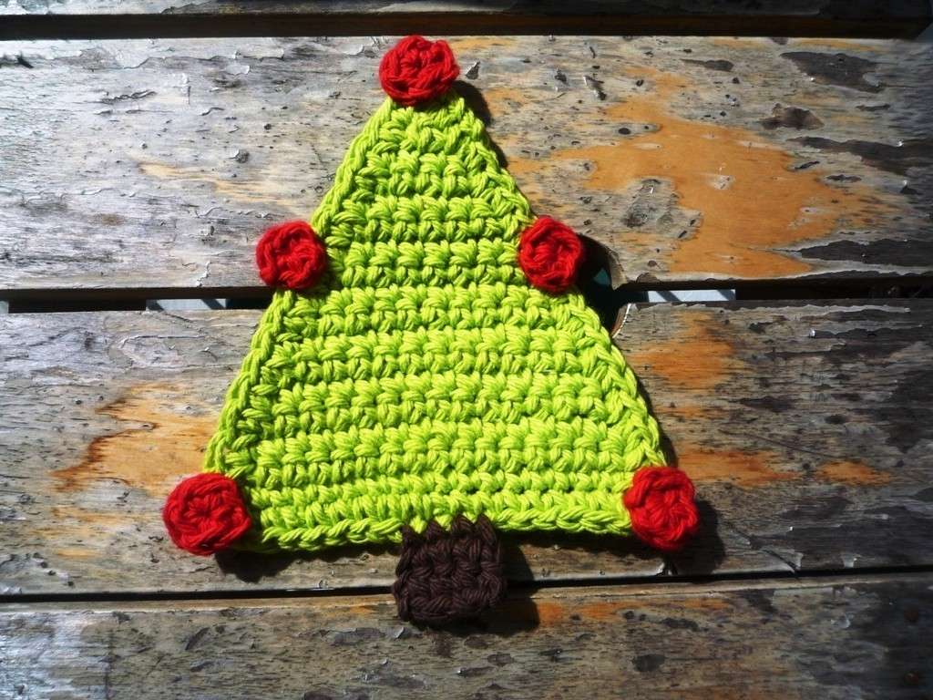 Albero Natale uncinetto centrino