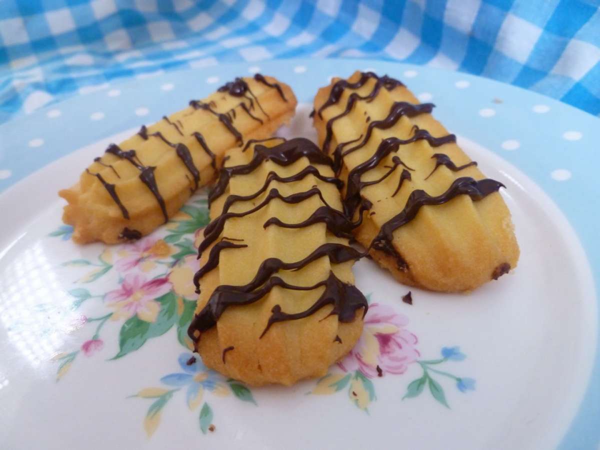 Biscotti di Natale light con il cioccolato