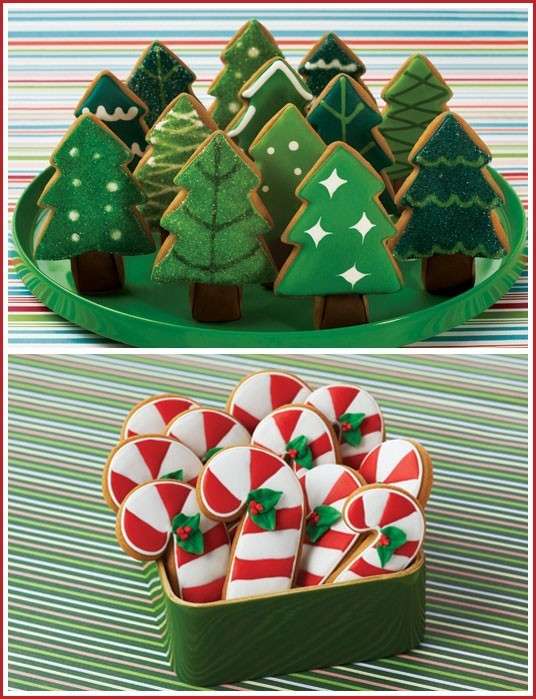 Biscotti natalizi a forma di alberi e di bastoncini