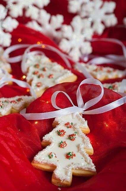 Biscotti sull'albero di Natale
