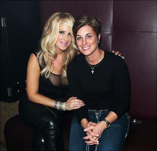 Coppie lesbiche: Kim Zolciak e la DJ Tracy Young