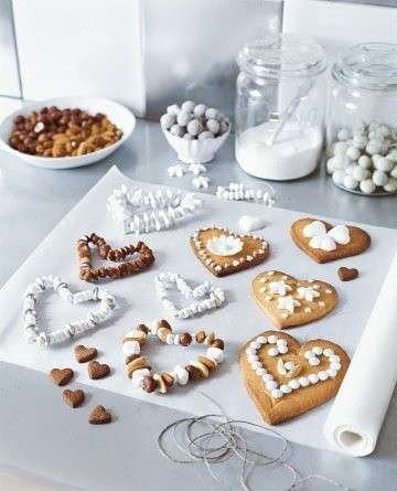 Biscotti con pasta frolla a forma di cuore