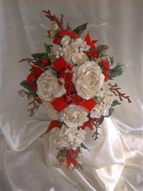 Bouquet sposa natale bianco e rosso