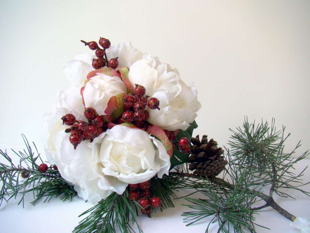 Bouquet sposa Natale piccolo con ramo