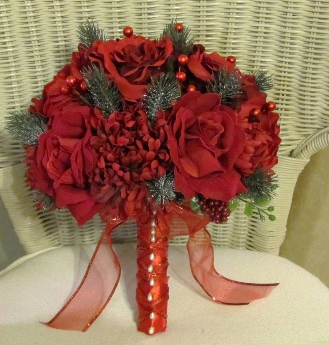 Bouquet sposa Natale rosso a palla