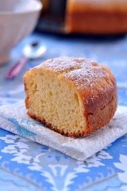 Ciambellone goloso al cioccolato bianco