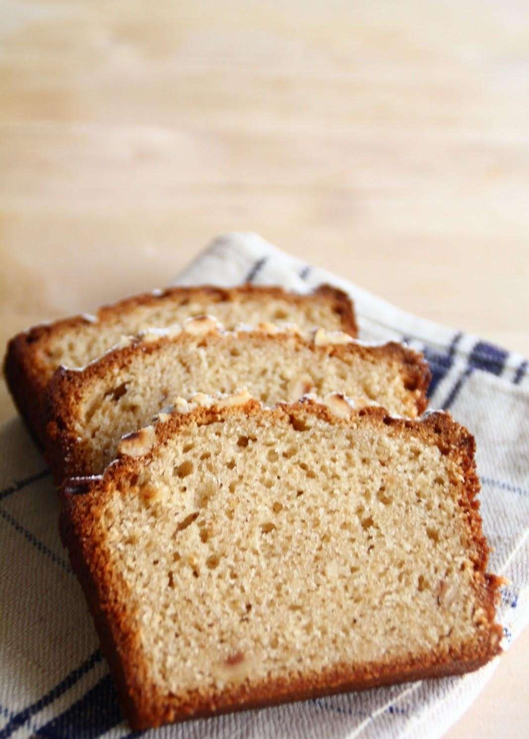 Plum cake al burro di arachidi