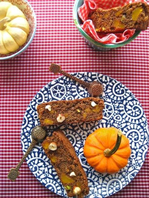 Torta di zucca con frutta secca