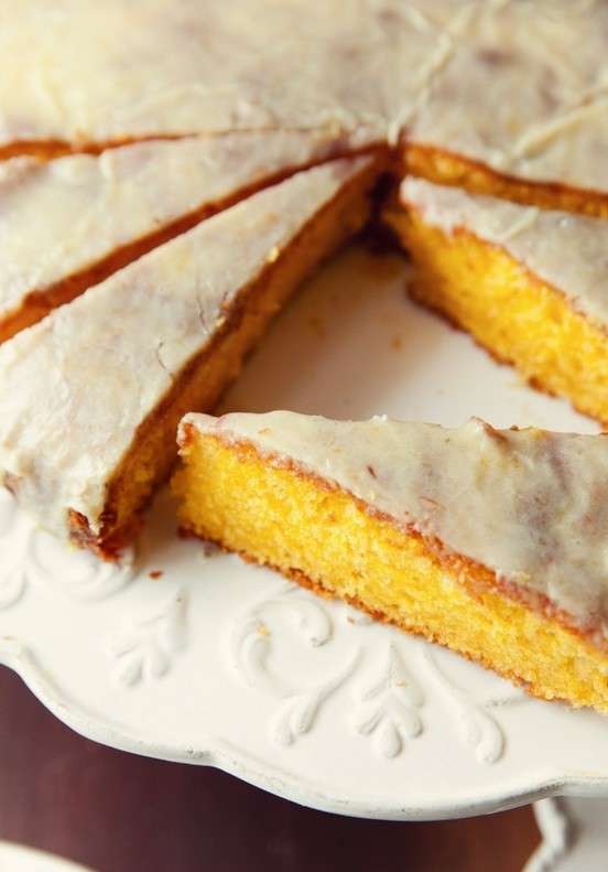 Torta di zucca con glassa al limone