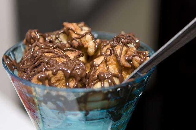 Frittelle di banana con cioccolato