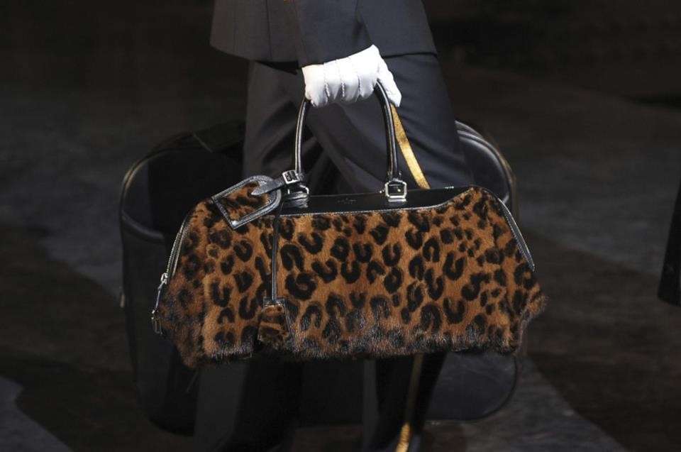 Handbag in cavallino maculato