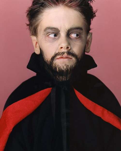 Simpatico trucco da Dracula