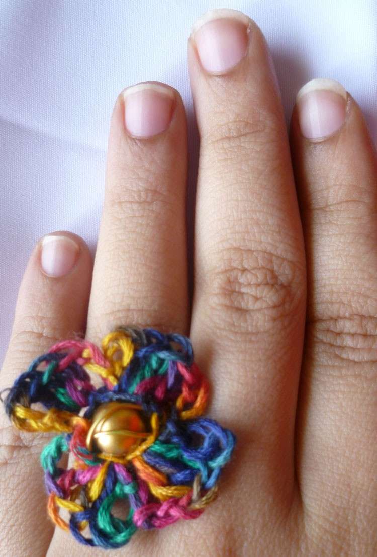 Anello a fiore