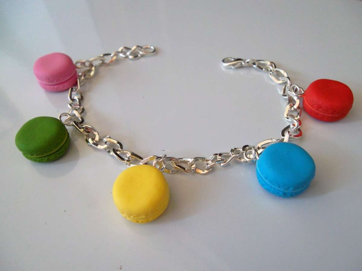 Bracciale con macarons in fimo