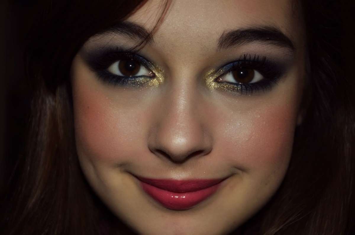 Make up luminoso in nero