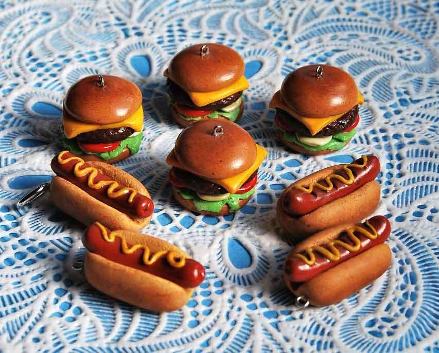 Mini hamburger e hotdog