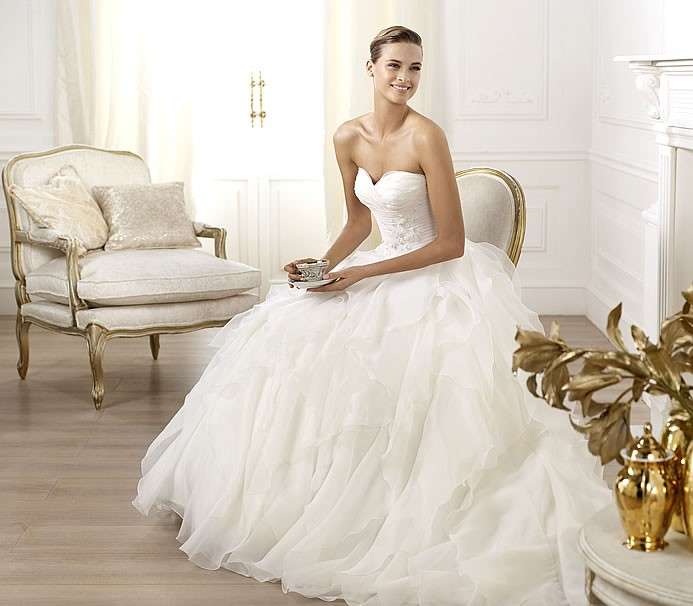 Abito da sposa Pronovias modello Lastel