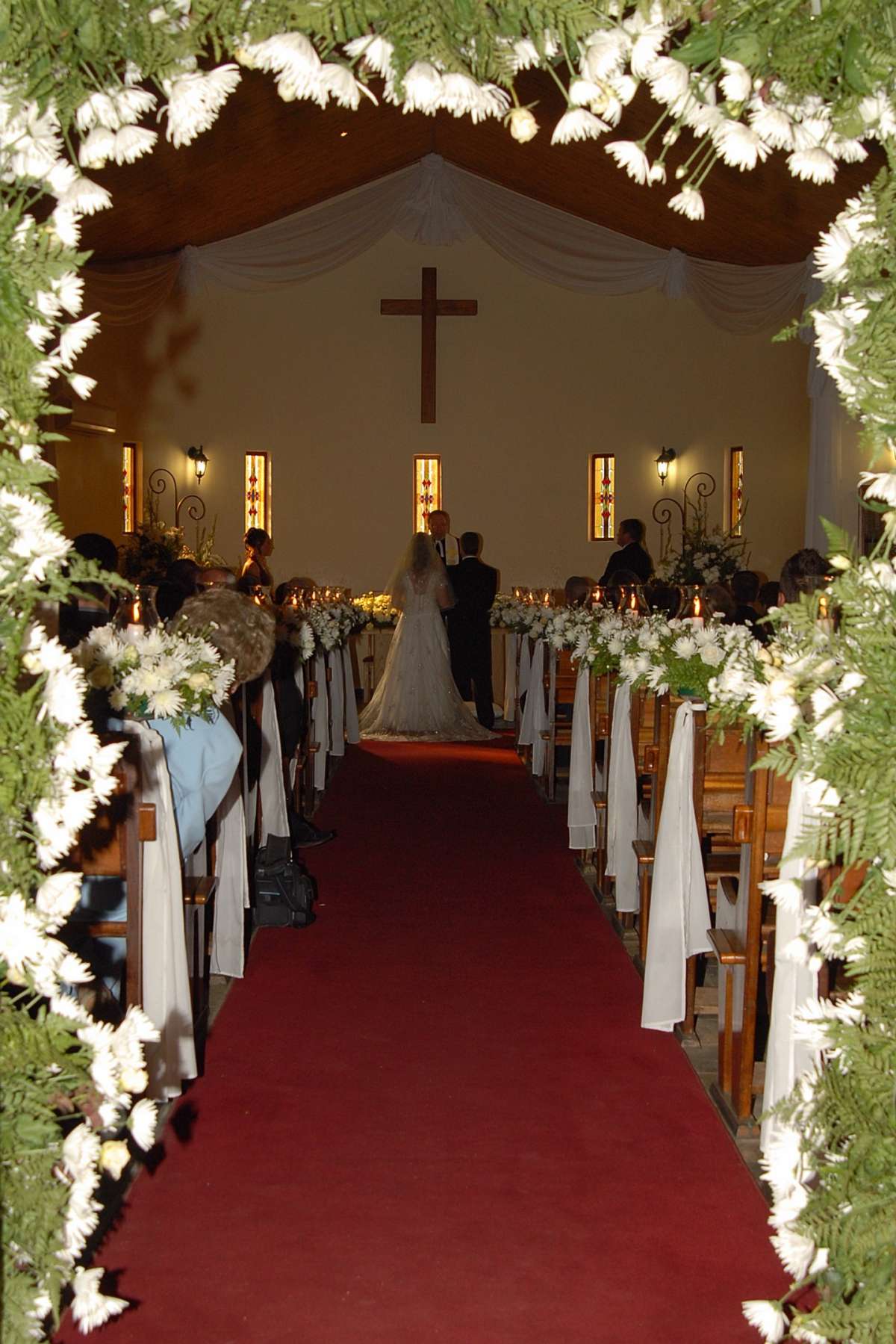 Addobbi per la Chiesa con fiori scenografici