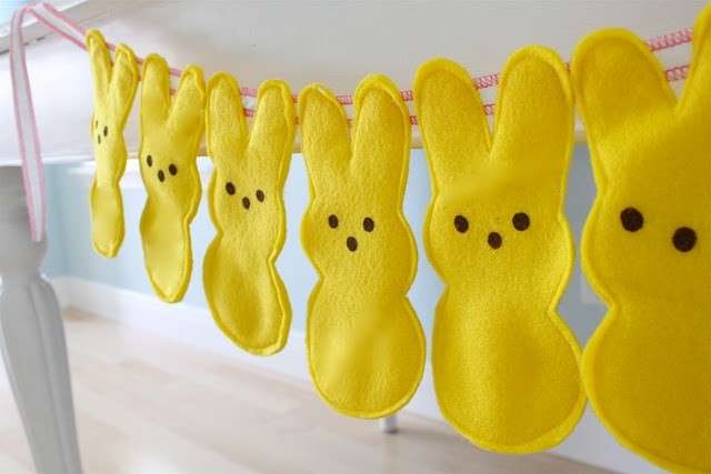 Coniglietti gialli per i lavoretti di Pasqua dei bambini
