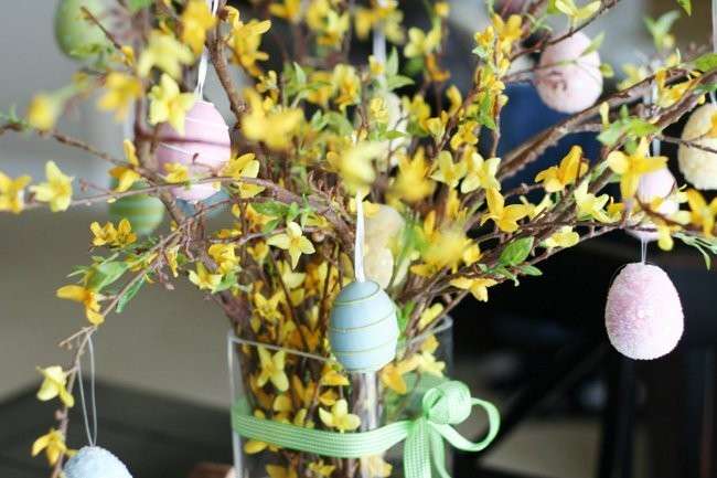 Decorazioni per l'albero di Pasqua