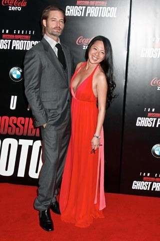 Josh Holloway e Yessica Kumala