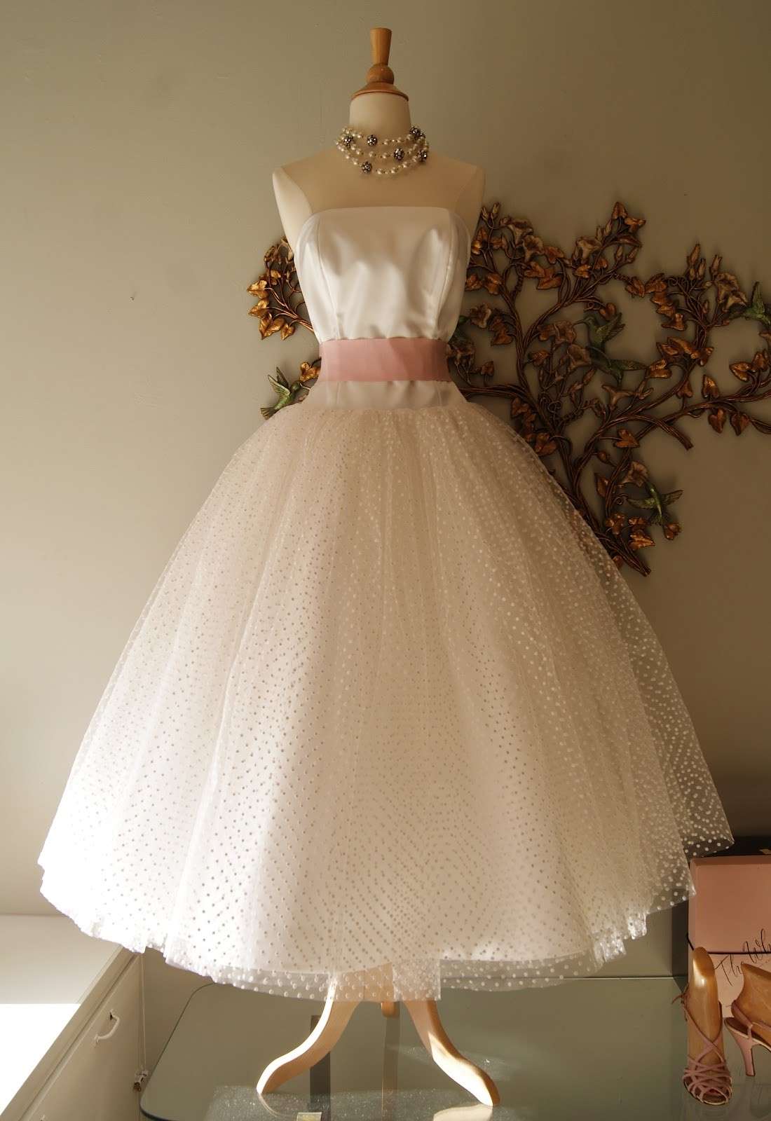 Abito da sposa anni 50 di tulle a pois