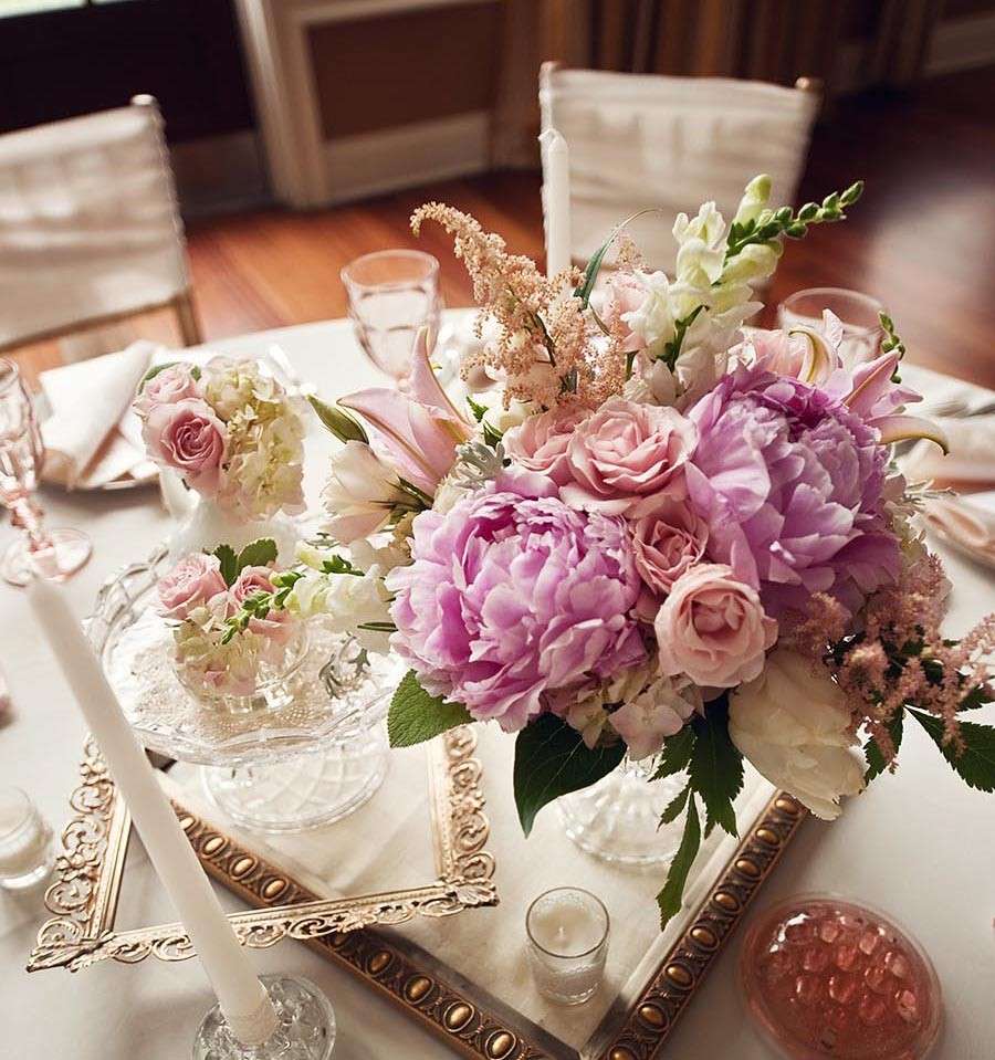 Addobbi di fiori per il matrimonio in stile vintage