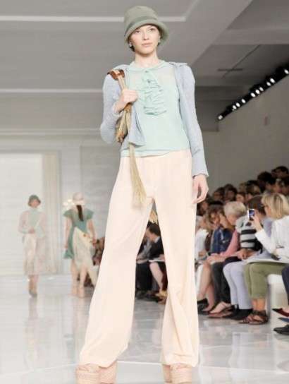 Look con pantaloni Ralph Lauren