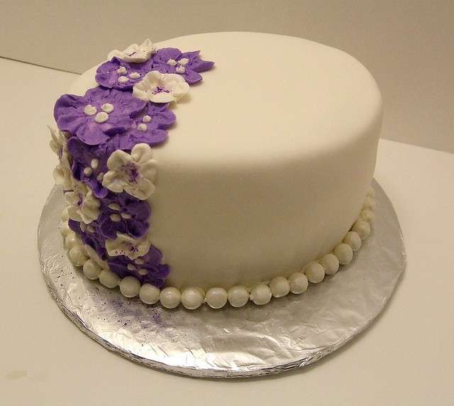 Festa della mamma: torta con fiori