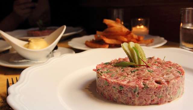 Sottaceti sulla tartare