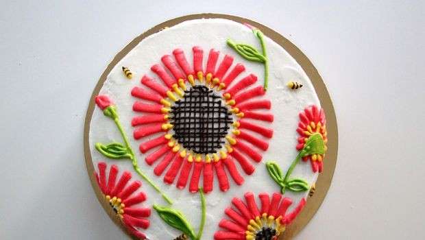 Torta decorata fiori girasole