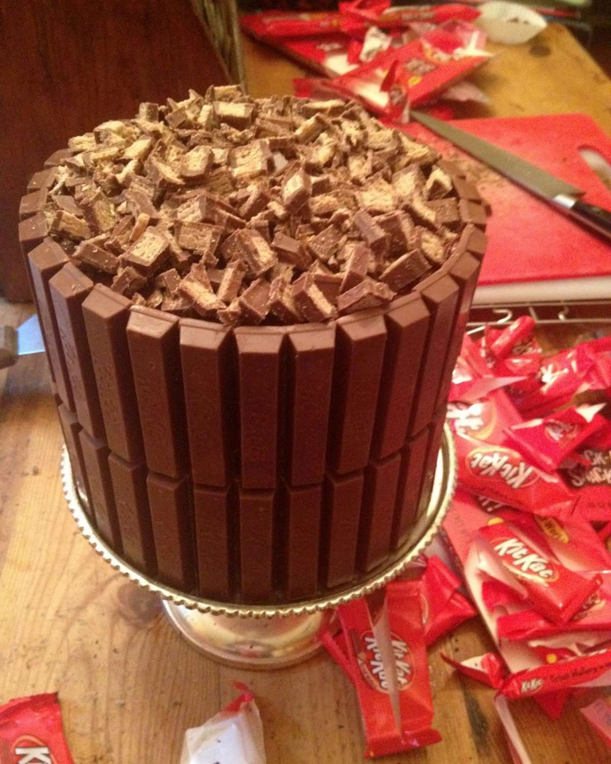 Torta kit kat a cilindro