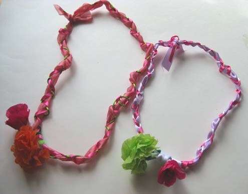 Collana per bambini con i fiori