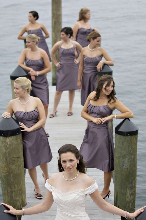 Vestiti viola per nozze al mare
