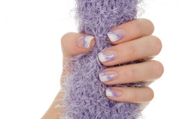 Manicure lilla