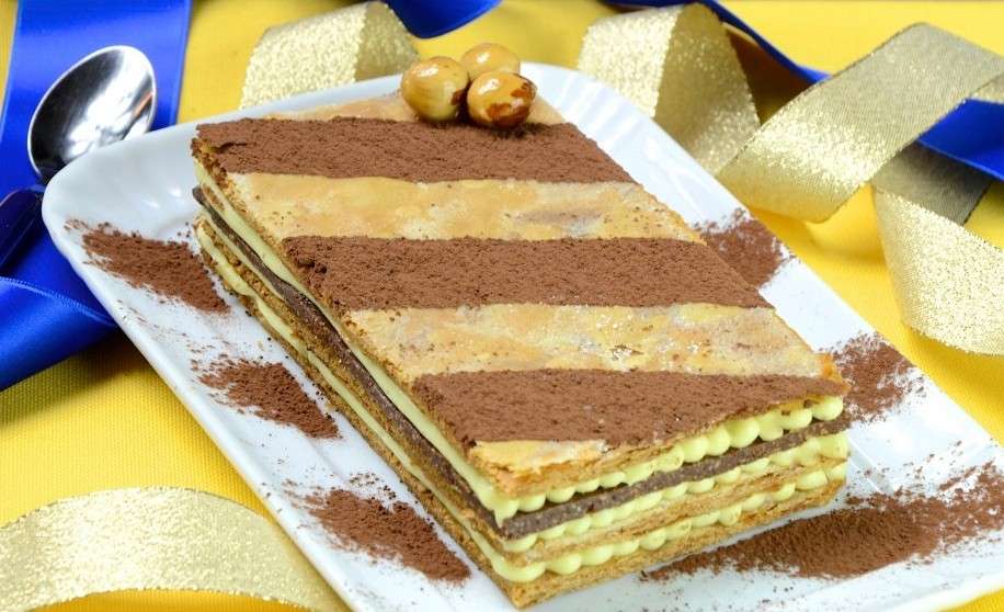 Millefoglie caramellato al croccantino