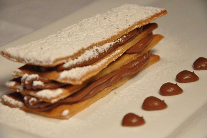 Millefoglie con crema al cioccolato