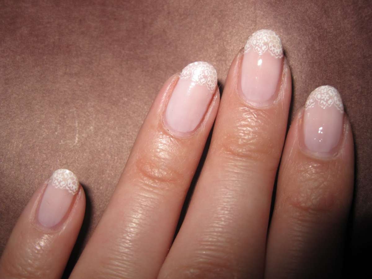 Nail art pizzo