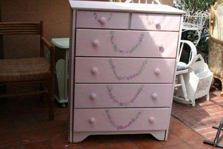 Cassettiera shabby chic