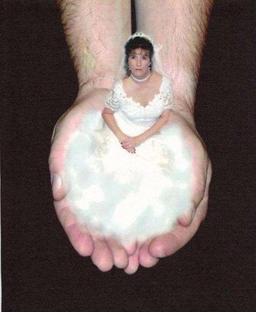 La sposa tra le mani