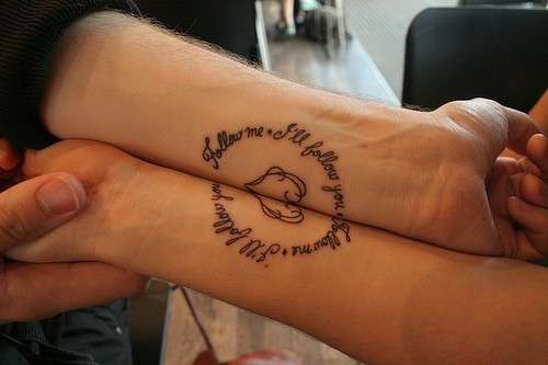 Tatuaggi di coppia con frasi