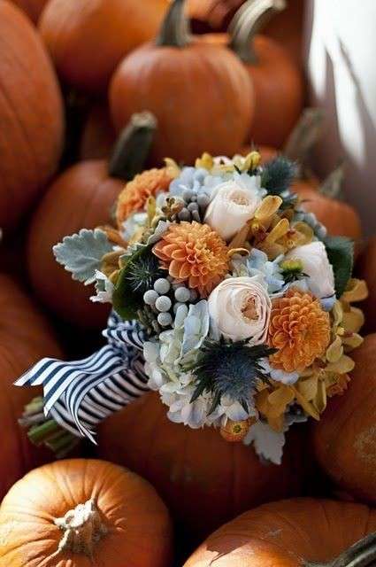 Mini bouquet autunnale per la sposa