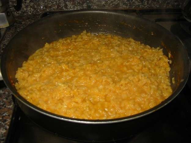 Risotto alla zucca in cottura