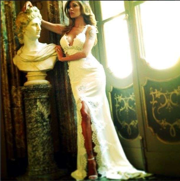 Vestito da sposa di Belen su Instagram