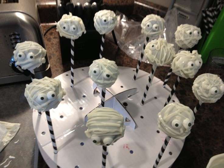 Cake Pops Mummie