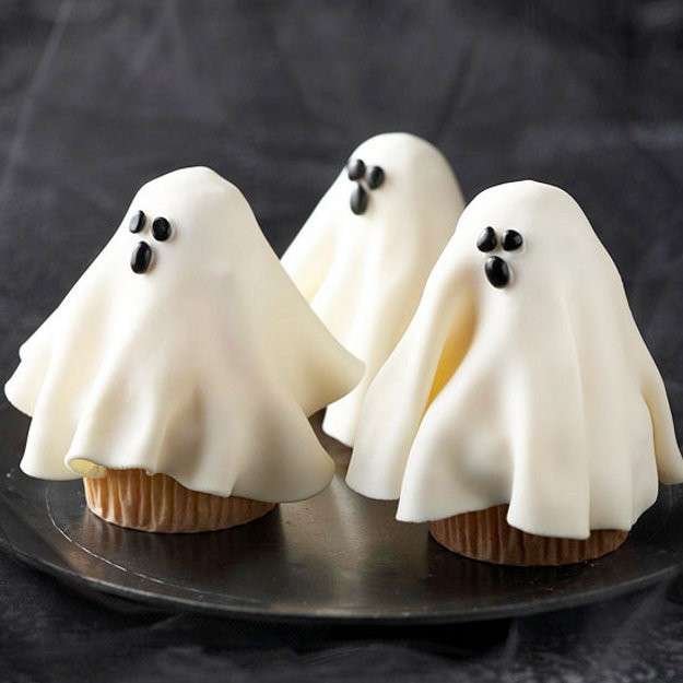 Cupcake fantasma di glassa