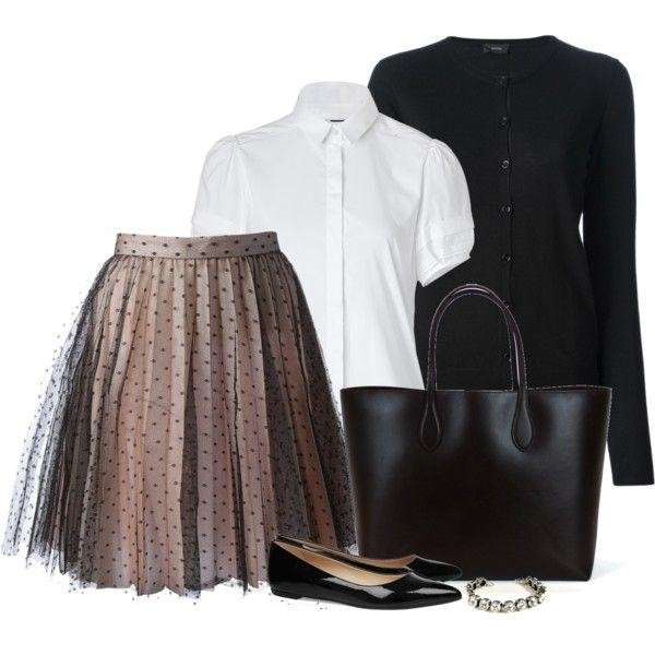 Gonna in tulle e accessori neri