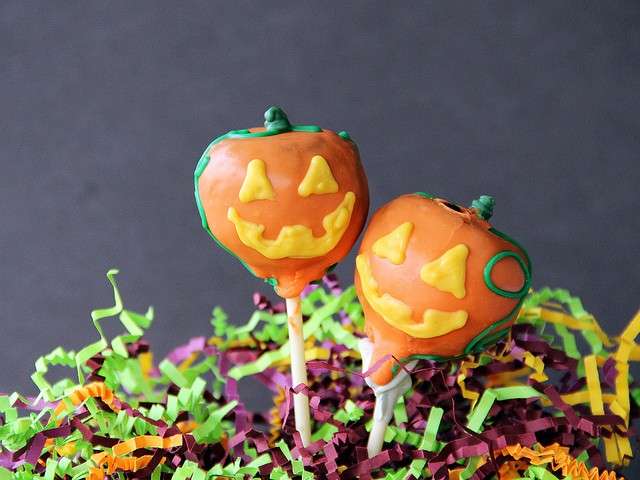 Halloween party Cake Pops